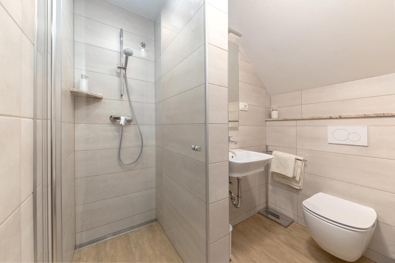 Apartment Franko Радовлица Экстерьер фото