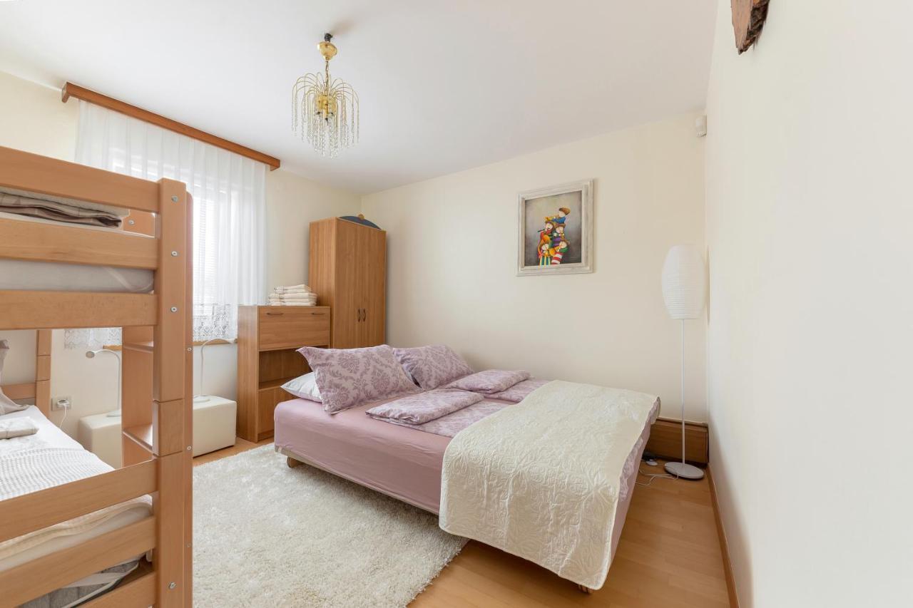 Apartment Franko Радовлица Экстерьер фото